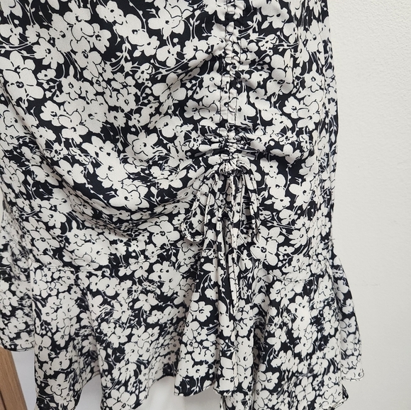 Max Studio Floral Ruched Crepe Ruffle‎ Mini Skirt - Picture 6 of 14